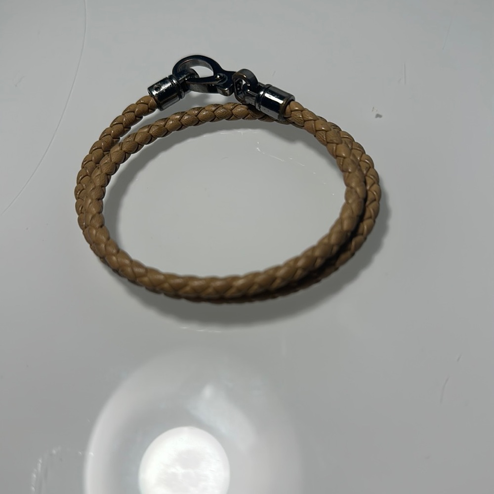 Men’s Beige Leather Double Wrap Tods Bracelet